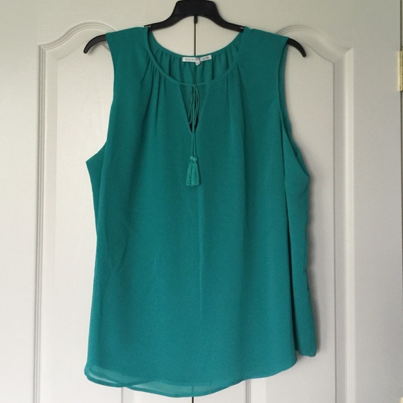 Violet & Claire Tops - Aqua tank tunic with tie neckline