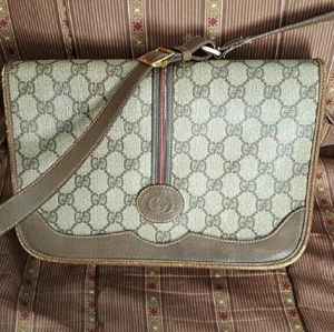 Gucci Authentic vintage crossbody ??