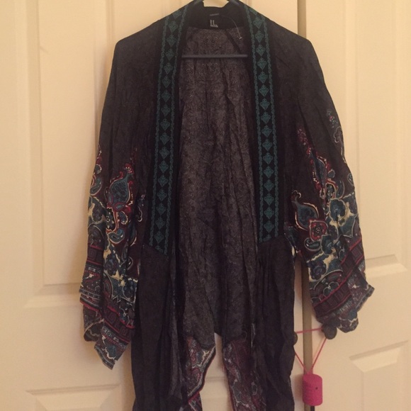 Forever21 | Paisley Kimono