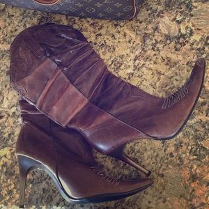 High heel cowboy boots