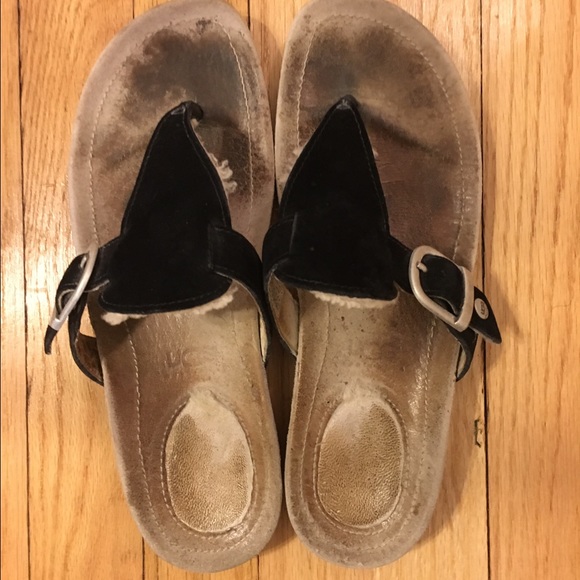 Uggs used suede black sandals! :-)