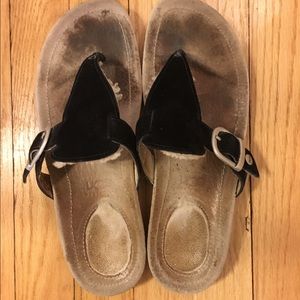 Uggs used suede black sandals! :-)