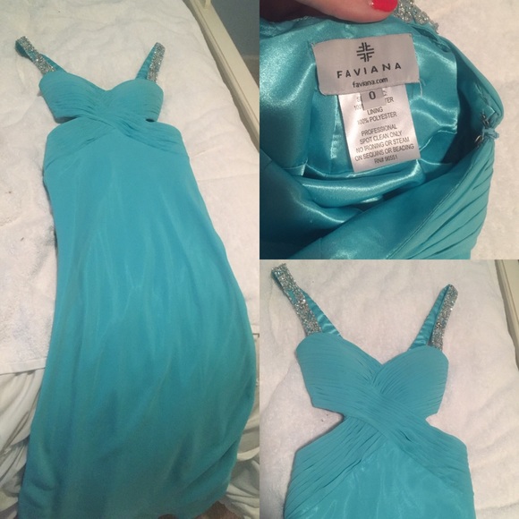 Faviana Prom Dress - Picture 3 of 4