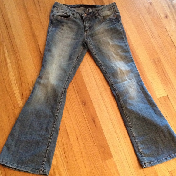 Refuge jeans deliberate fading Very light distress