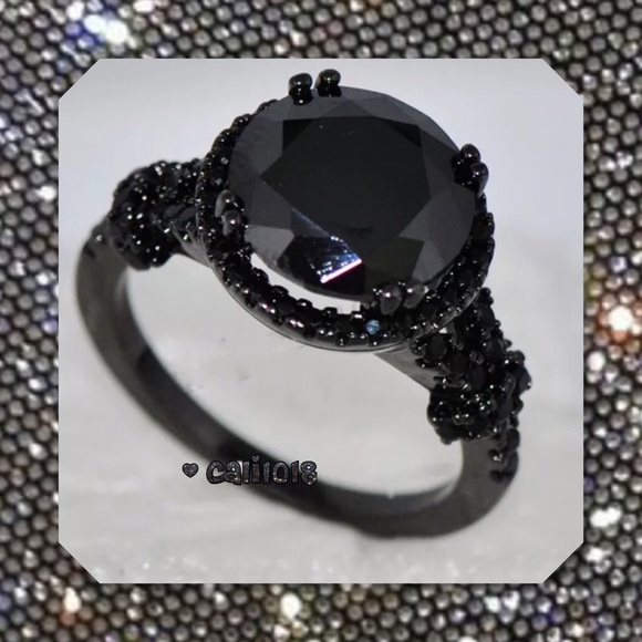 JUST IN🆕4CT Black Sapphire Black GF Ring - Picture 2 of 4