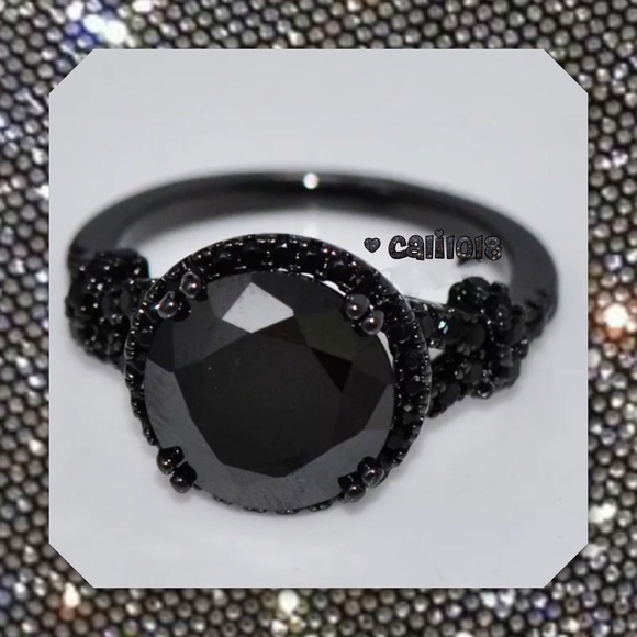 JUST IN🆕4CT Black Sapphire Black GF Ring - Picture 3 of 4