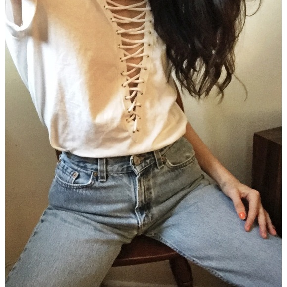 🚫SOLD🚫🍍Vintage 512 Medium Wash Levi's 26🍍 - Picture 3 of 4