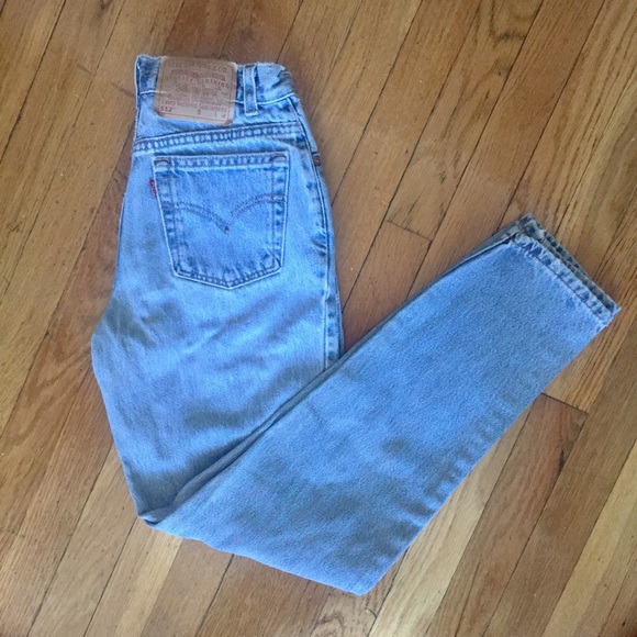 🚫SOLD🚫🍍Vintage 512 Medium Wash Levi's 26🍍 - Picture 4 of 4