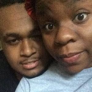 Meet your Posher, Chanel