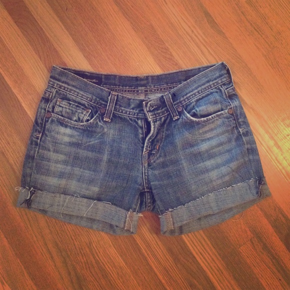 Cut off jean shorts