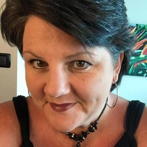 Meet your Posher, Vicki leigh