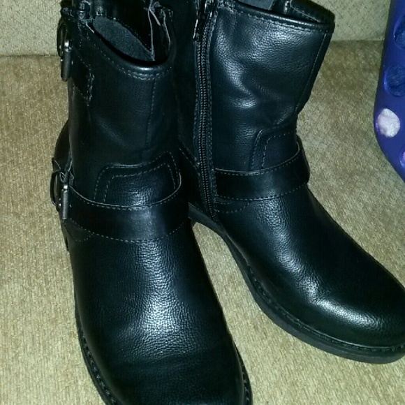 Leather boots - Picture 3 of 3