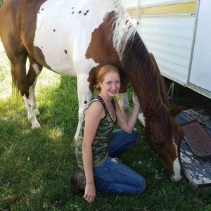 Meet your Posher, Brooke