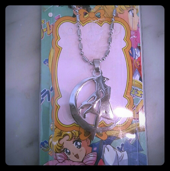 New in box sailor moon necklace