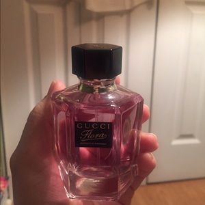 Gucci Flora gorgeous Gardenia.