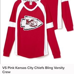 ❌DO NOT BUY❌ISO❗️❗️VS CHIEFS CREW SIZE LARGE❤️