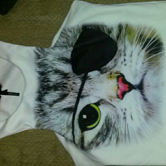 Cat crop top