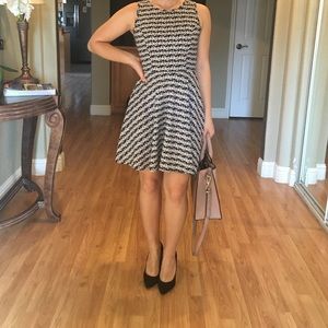Black and white dress $15!