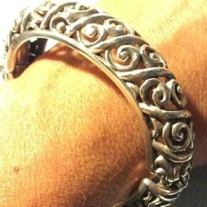 BRIGHTON Silver Color Hinged Bangle