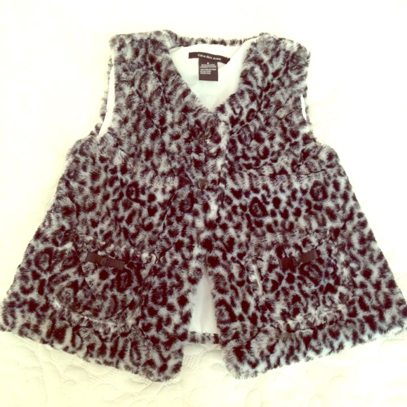 Calvin Klein Furry Vest - Picture 1 of 4