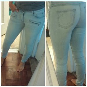 PREOWNED TRUE RELIGION MOTO MIDRISE JEANS SIZE 25