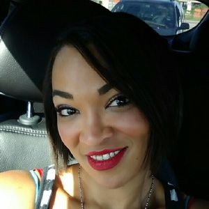 Meet your Posher, Tonya