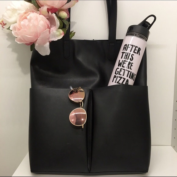 Urban Outfitters Handbags - Urban Outfitters Double Pocket Tote