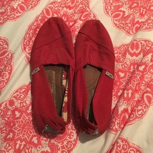 Used, red Toms