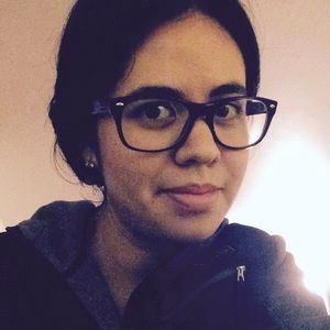 Meet your Posher, Claudia