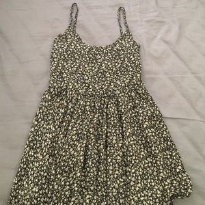 Brandy Melville floral dress