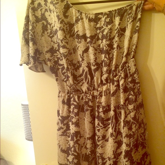 Imaginary Voyage One-shoulder dress. Size M.