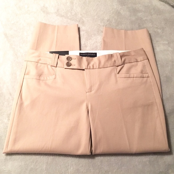 Banana Republic Capri Pants