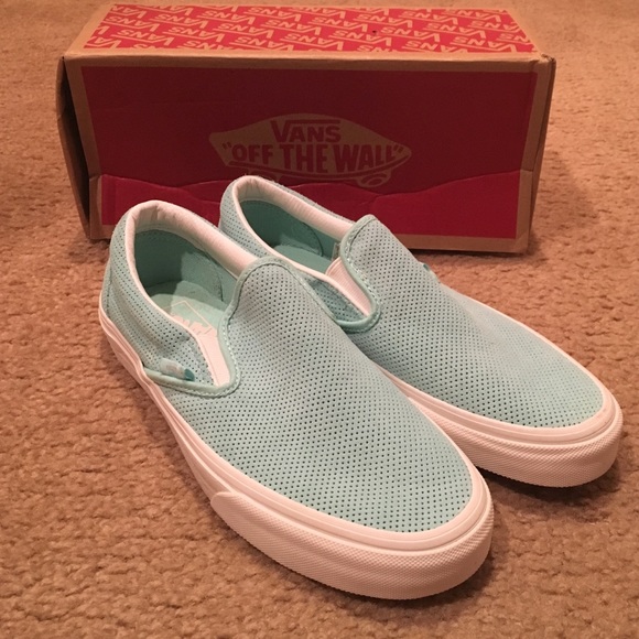 Vans Classic slip on (perf suede) - Picture 2 of 3