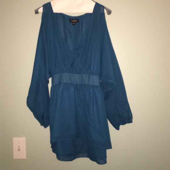 Bebe Top - Picture 2 of 4