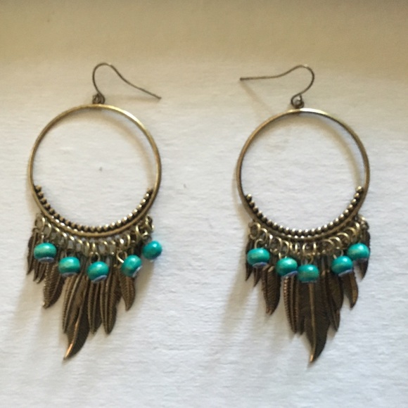 Earrings - Picture 2 of 3
