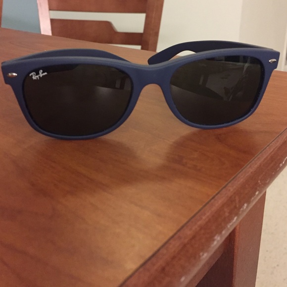 Matte Navy RayBans Excellent Condition