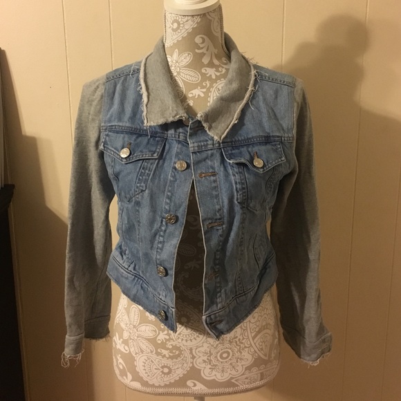Crop jean jacket - Picture 1 of 2