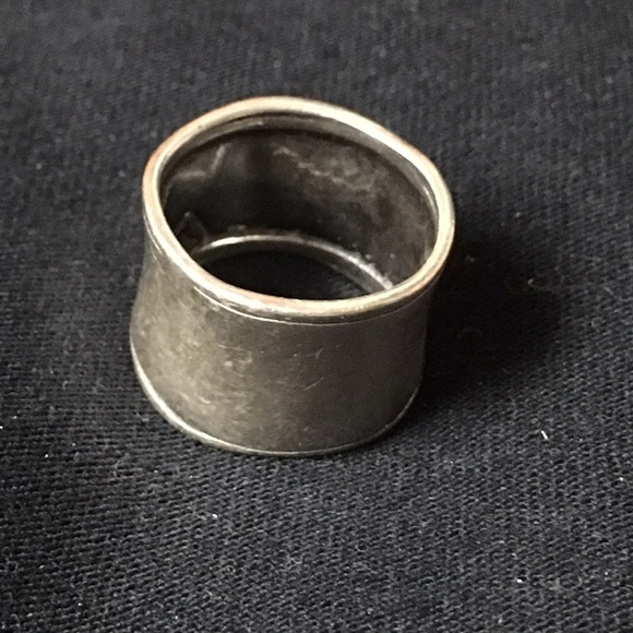 Silpada ring size 8