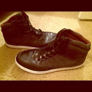 Men's high top sneakers. Size 12.