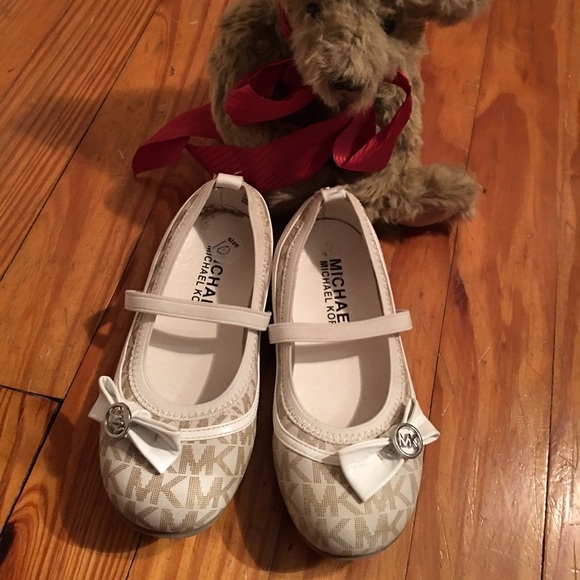 MICHAEL Michael Kors Other - Girl's Michaek Kors Dress Shoes