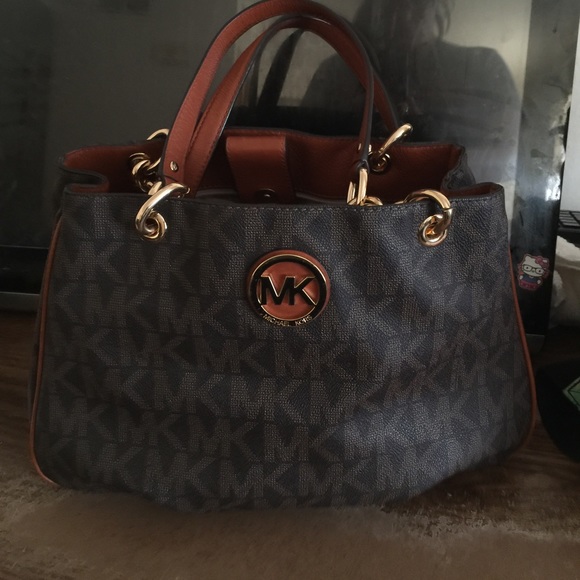 Michael Kors Fulton chain tote