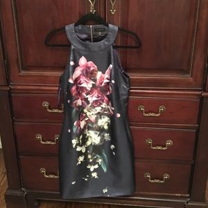 Slightly sparkly floral patterned fitted dress