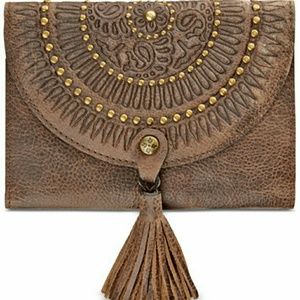 Patricia Nash Distressed Vintage Colli Wallet