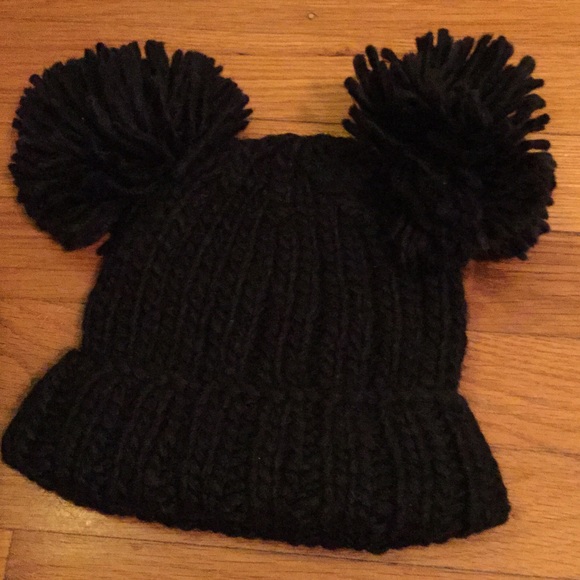 BCBG GIRL Kids Winter Faux Fur Pom Pom Kids Knitted Beanie Hat BNWTS