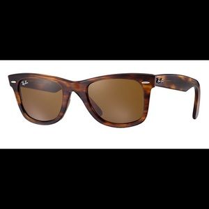 Rayban Wayfarers Tortoise Shell Sunglasses