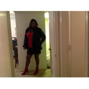 Meet your Posher, Kendra