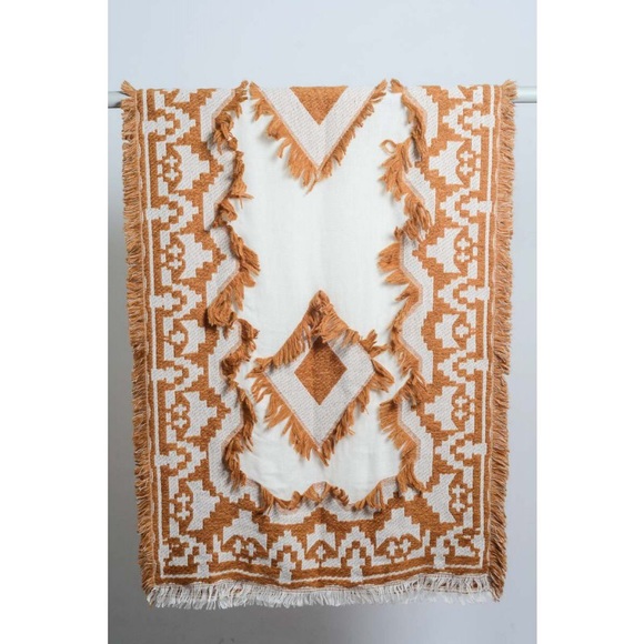 🌟ONLY 1 LEFT🌟Bohemian Frayed Edge Blanket Scarf - Picture 3 of 4