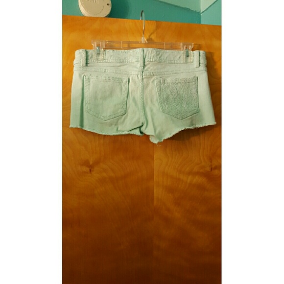 To small - Picture 2 of 2