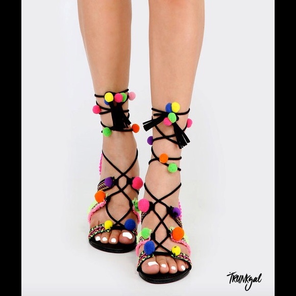 $25.00 POSH BLACK POM POM LACE-UP SANDALS - Picture 2 of 3