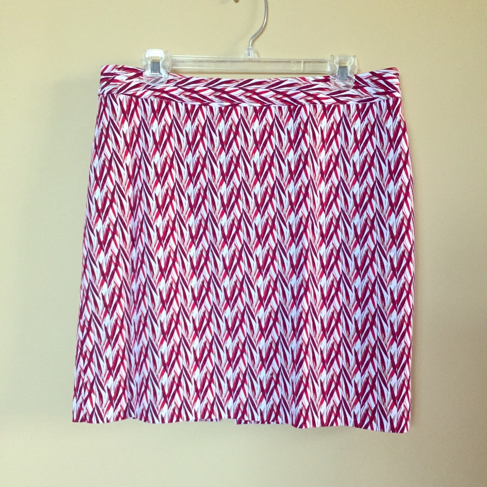 🎉Sale!🎉Fun Leaf Pattern Pencil Skirt
